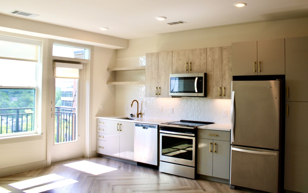 Studio floor plan at The Ian with bright windows, modern finishes, open layout, and luxury apartment amenities in Herndon near Reston